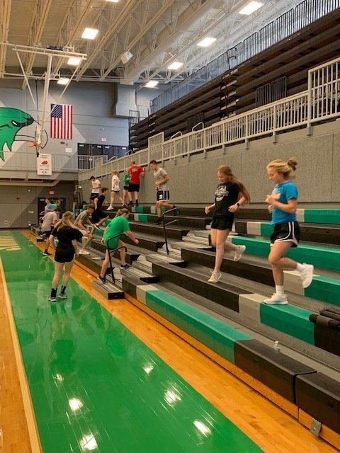 hs_meridian's tweet photo. Today, MHS PE Students "climbed"110 flights to honor 9/11 First Responders  Most of these students were not even alive, making it that much more important to not let the memory of the fallen, and the heroes, of 9/11 fade.  Thank you Ms. Durflinger and Coach Sheppard https://t.co/Ve4tVWDcVZ