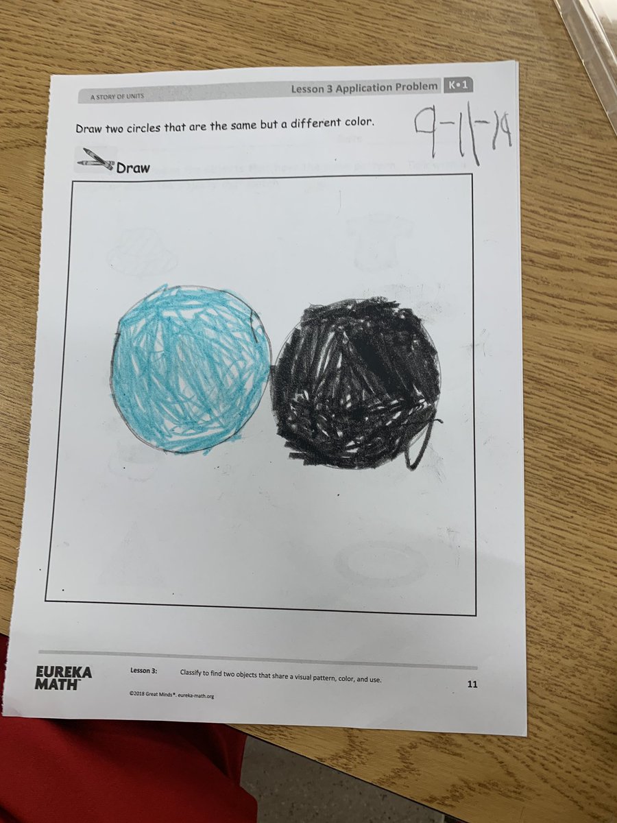 HarrisKinder19's tweet photo. We got this Eureka math down packed!! 2 circles the same but a different color! https://t.co/ZJsWrr0y0u