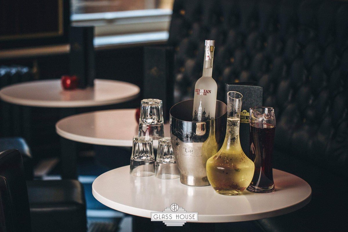 Something to celebrate this weekend?🎈

Make the occasion extra special with one of our unique table packages🍾

enquiries@newcastleglasshouse.co.uk