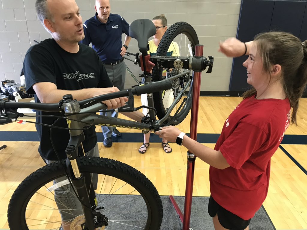 HudsonBBball's tweet photo. Thank you @biketechcf for coming out and assembling all the bikes for us. Awesome!
#hudsonschools https://t.co/FnHCiungxF
