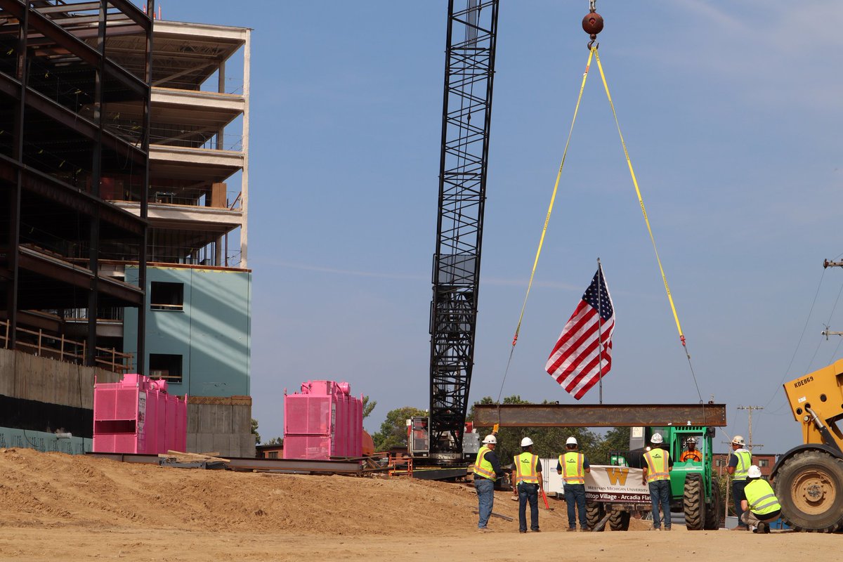 facilities_wmu's tweet photo. Who else left their mark at the public beam signing for Arcadia Flats? The event took place yesterday afternoon, concluding with the final beam being installed on the building frame. Learn more about the project at, https://t.co/Q9uPs0oRjI. #WMU #FMProjects https://t.co/iYN8DN3Y0i