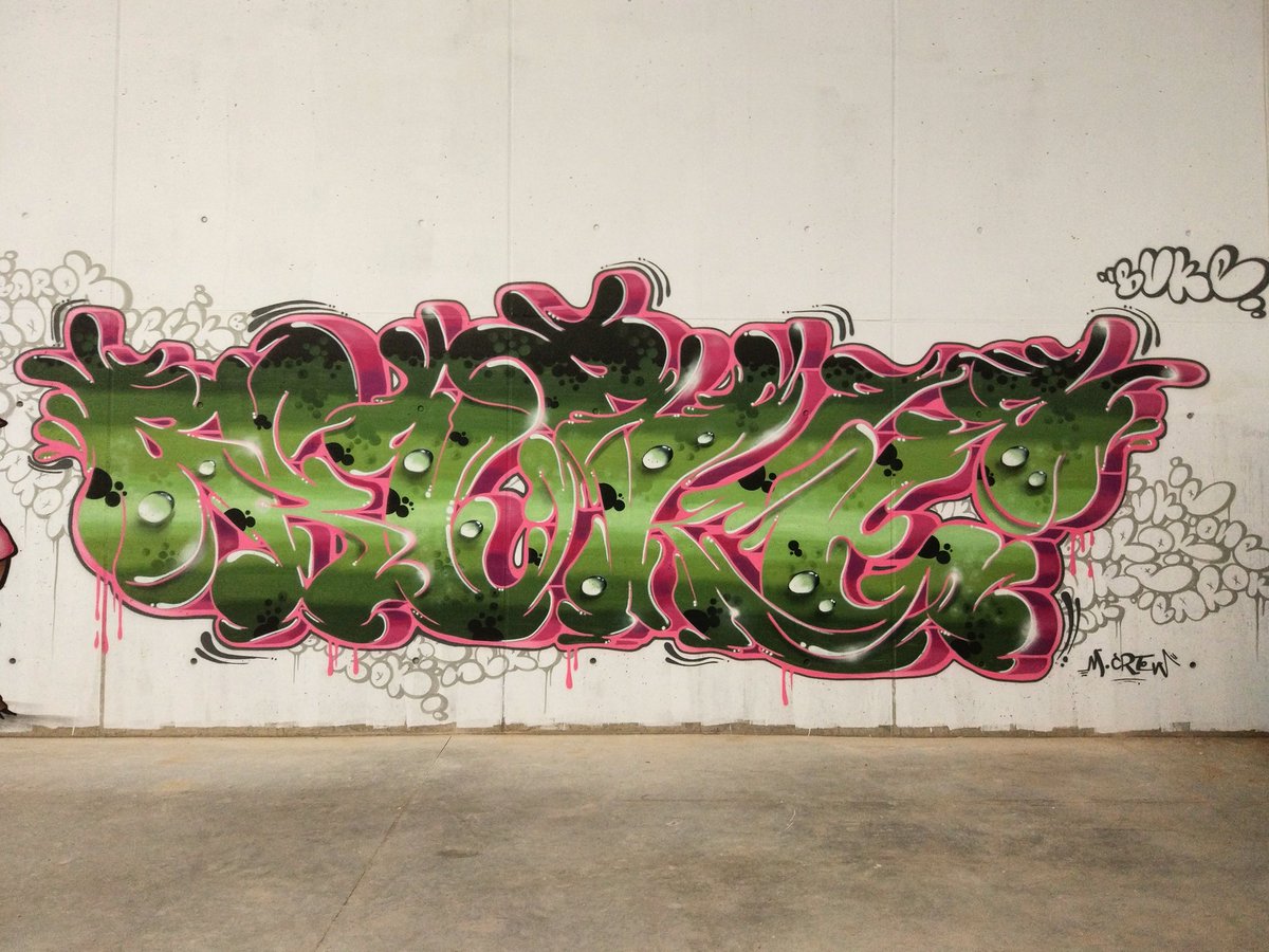 bukelias's tweet photo. Decorando industria...

#graff #graffitti #graffitispain #graffitizgz #instagraff #style #wildstyle #illusions #fantasy #astrofat #buscatapias #lol #verdes #rocio #gozando #zaragoza #hood #marianoscrew #bukemecrew #mcrew #bukelias #buke #BUKE https://t.co/BdKQMFuQM9