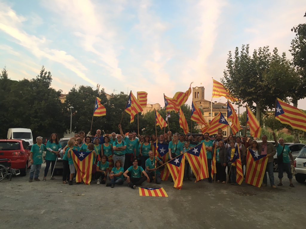 ANC_Dosrius's tweet photo. Un any més, #Dosrius a la #Diada2019 
#11SObjectiuIndependència #ObjectiuIndependència https://t.co/OsOEcerI3R