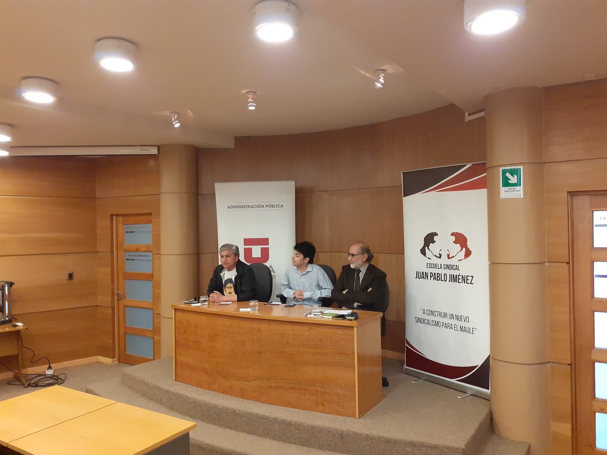 UTalca's tweet photo. AHORA: Se da inicio a conversatorio en conmemoración al #11deseptiembre1973 en la Facultad Cs. @juridicasutalca, junto a Secretaría Política #Feutal, Escuela de Cs. Políticas y Administración Pública #UTalca, y la Escuela Sindical Juan Pablo Jiménez https://t.co/Ww3Lkg0yMj