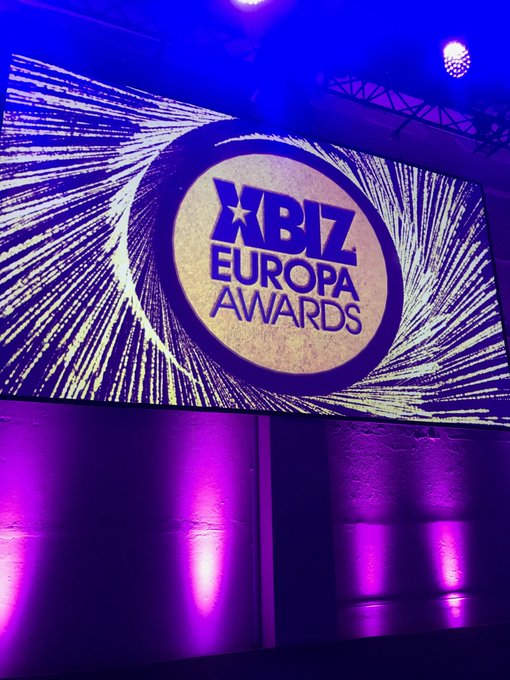 Let the show begin. Have fun everybody at #XBIZBerlin https://t.co/Ci5aIWqBFb<a href="/tag/xbizberlin"class="tags">#XBIZBerlin</a>