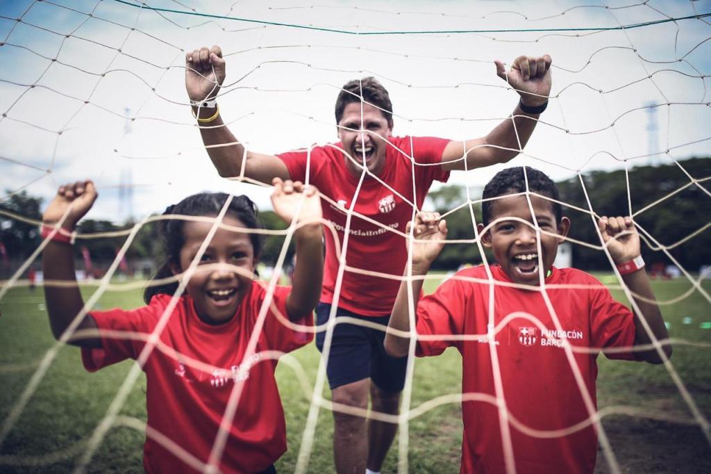 Guanacaste es sede del tercer Festival FutbolNet en Costa Rica camerinocr.com/guanacaste-es-…