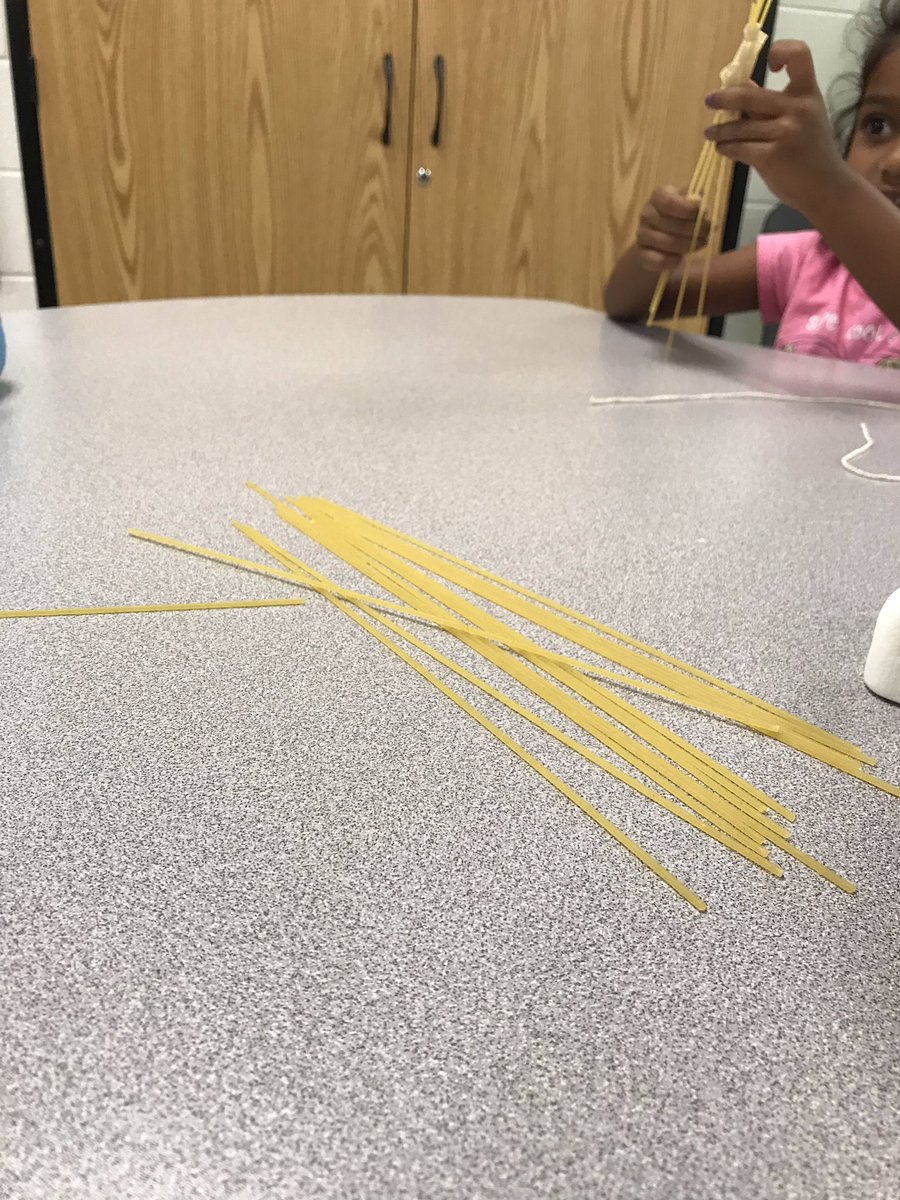 KinderFunwithPeng tweet media