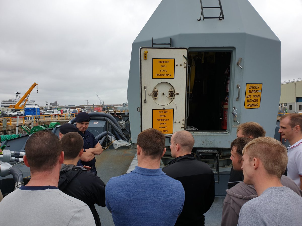 26EngineerRegt's tweet photo. The hospitality afforded to us by the staff at #HMSVictory and the crew of @hmsdiamond was phenomenal. Lessons, practices and opinions were shared from both parties. There is now also demand for a captain's seat in each Trojan and Titan! #combateffective https://t.co/OvCj0bZLIa