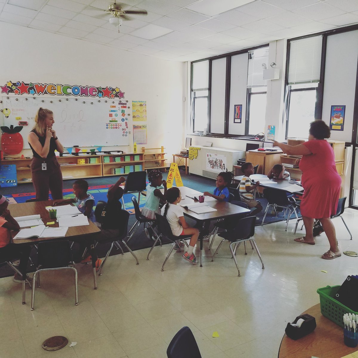 MrPaulTravers's tweet photo. Real-Time Coaching and Model Lesson. Our MCLs are #LockedInto building strong teachers! @OppCulture @WMSWildcats15 https://t.co/hck3ZeAsHq