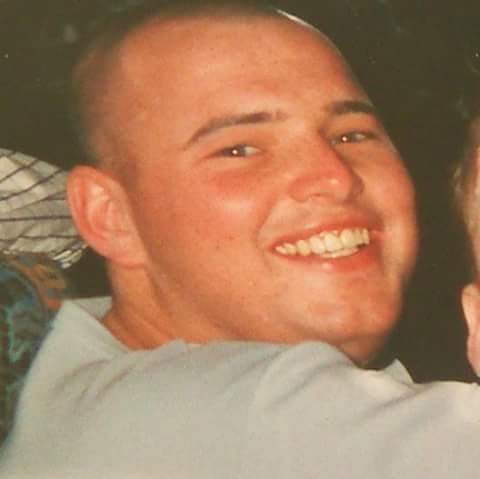 MackemLoopyLisa's tweet photo. 9 years ago my brother was leaving the house for a night out, my last words to him were 'watch what your doing'. 2 days later his life support machine was switched off 😢😢😢 One Punch really does kill 😢 https://t.co/mYDEupyIvk