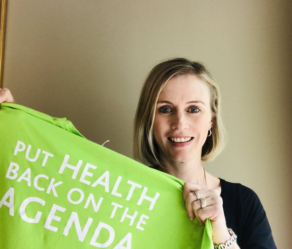 Election called 🇨🇦 Ready to “put health back on the agenda”. Call out to all parties to look at how #healthcare will make it onto your agenda for #patients, #carepartners and #healthcareteams. We need sustainable healthcare. I want to hear how? #activatedpatient @CMA_Docs