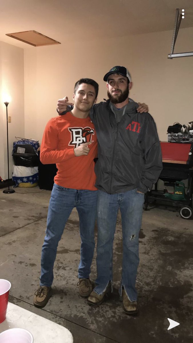 Tanner_bower's tweet photo. Happy Birthday Bro!! Enjoy being 21.🎉I’ll be there in a little. come up soon✊🏻@kbosch2017 https://t.co/0qe5quKPKH