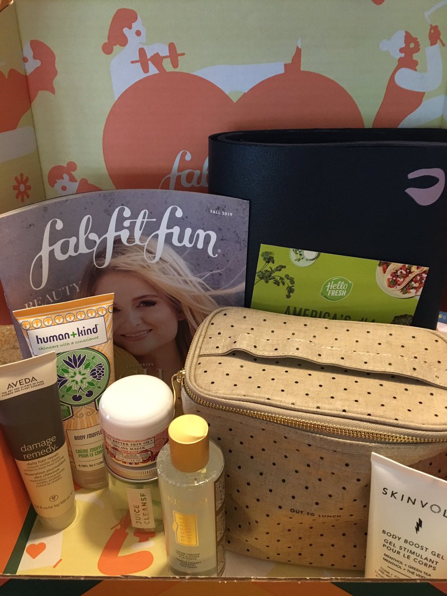 FradellaJessica's tweet photo. @FabFitFun @NobuLosCabos  #fabfitfun #FFFGIVEAWAY #NOBULOSCABOS https://t.co/HPBPg0m6sb