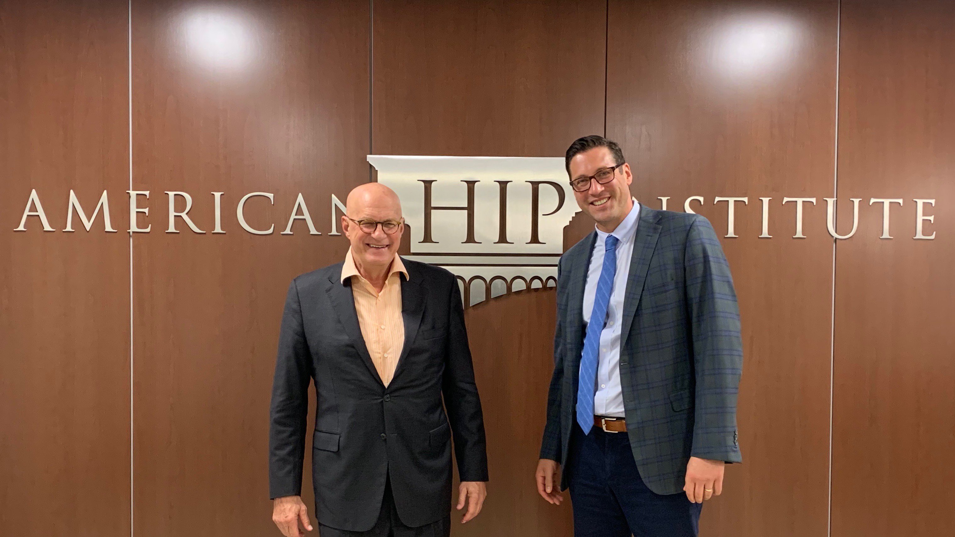 Benjamin Domb Md On Twitter: &quot;Dr. William Meyers Guest Lecturing At The  American Hip Institute On �Core Muscle Injuries�, Formerly Known As Sports  Hernia Or Athletic Pubalgia. Dr. Meyers, Head Of The