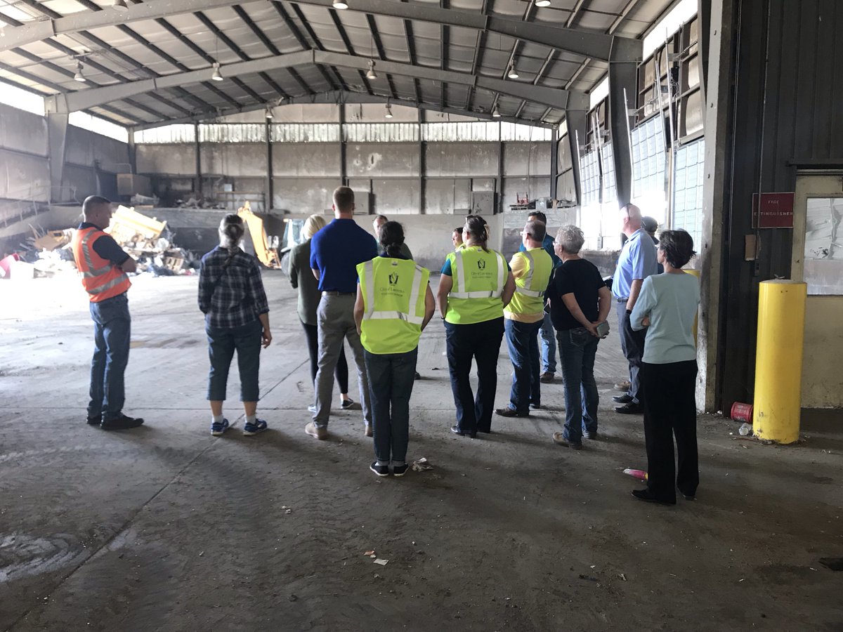 recyclekansas's tweet photo. Touring M.A.S.W.U. https://t.co/L7CewU2z7p