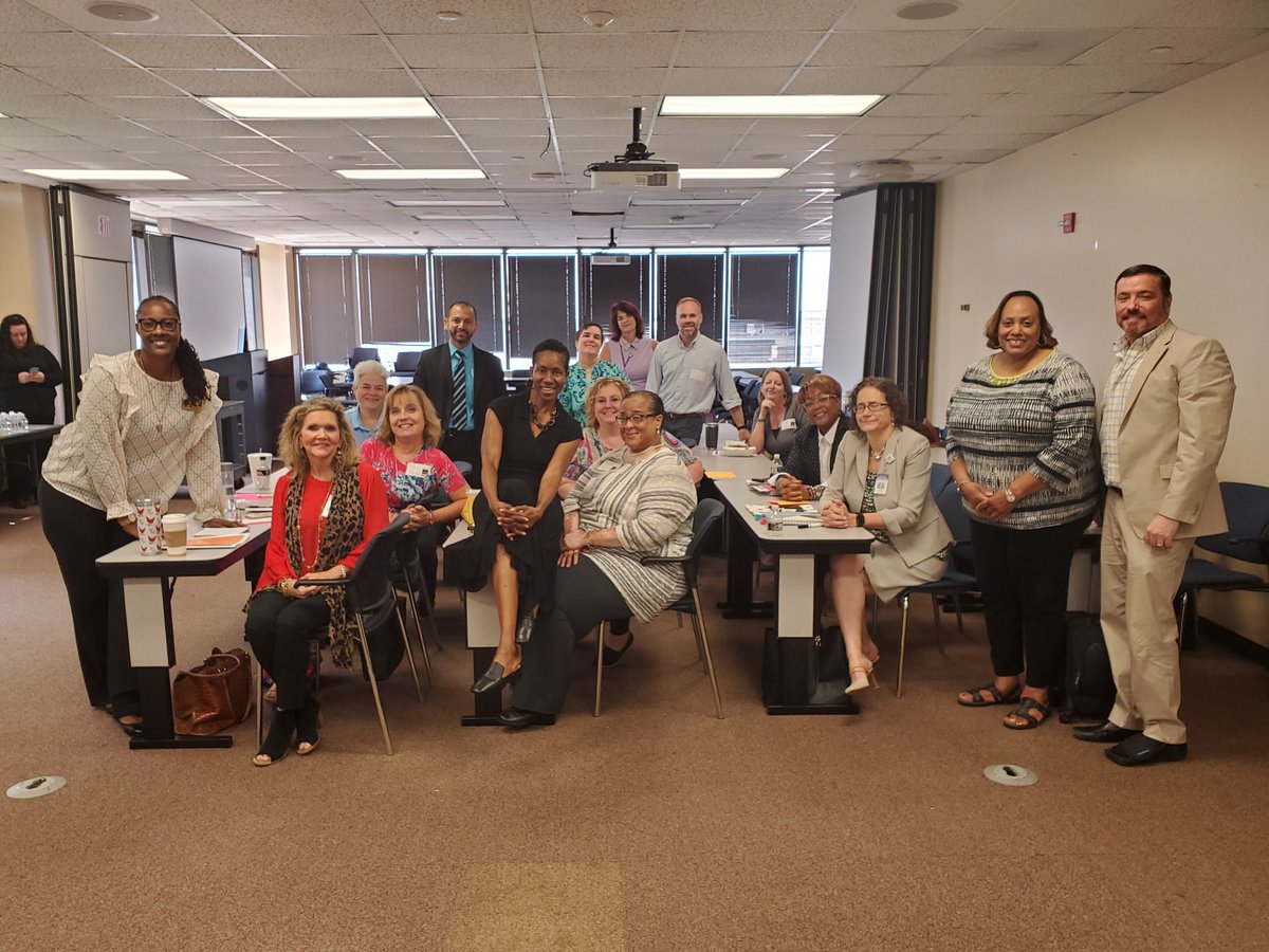 Remarsh76's tweet image. Just in case you think only "GenEd" ldrs grpl w/how to get tchrs to provide HQ assignments, think again. These GA ldrs work w/tchrs who educate stds who are HH/Deaf & VI. They're on the path to grow their tchrs & stds. #assignmentsmatter #equityinmotion @EdTrust