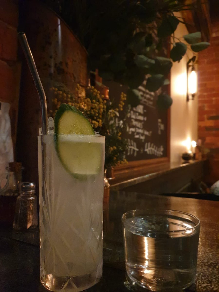 Nothing beats a beautiful #gin cocktail and finding a awesome new restaurant in your own neighbourhood! #AlphingtonSocial