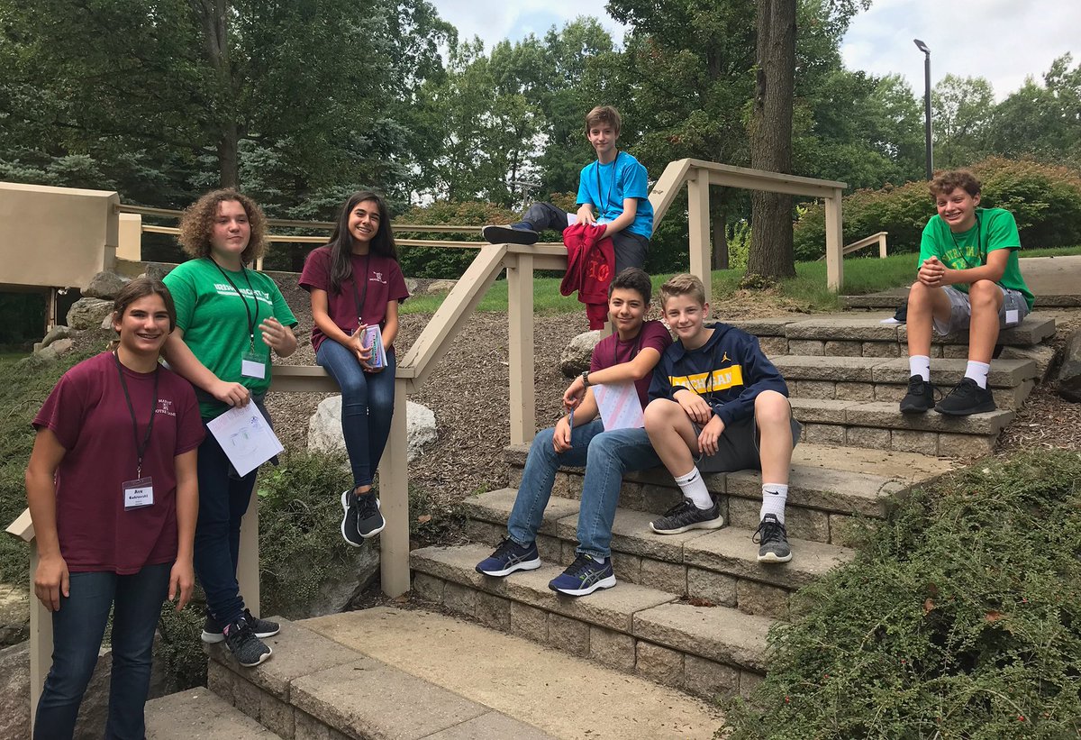 NDPMA's tweet photo. Notre Dame Middle School 8th graders spent a couple of beautiful days this week at their annual retreat at the Subiaco Retreat House in Oxford. #UnionWithGod #GoIrish #middleschool #MarysWay https://t.co/RZdaJuZvsE