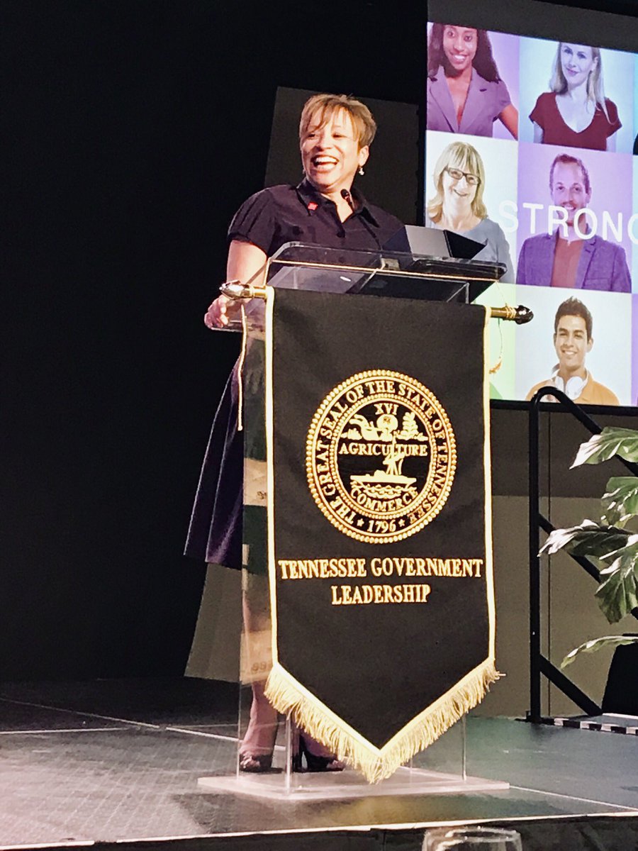 DOHRtn's tweet photo. Congratulations to the inaugural #LEADTennessee Excellence Award winner @TNHumanServices Deputy Commissioner Cherrell Campbell-Street! Cherrell’s energy & passion for serving #StateofTN families makes her so deserving of this honor! #TeamTN #servingTN https://t.co/ZKqMXZ5qRW
