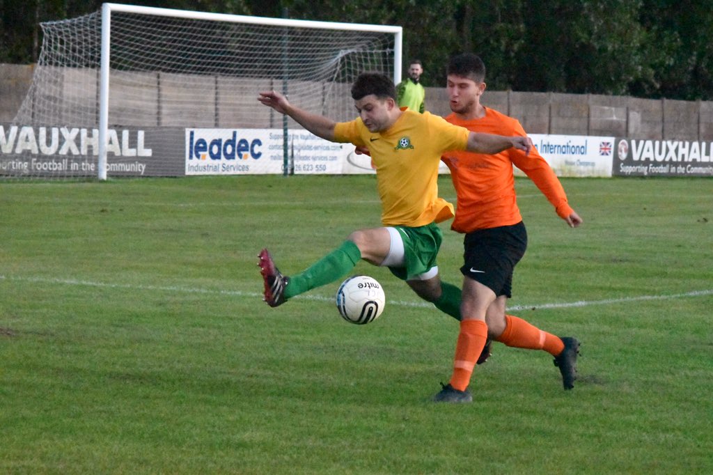 Paul Moran (@paulmoran62) on Twitter photo Set 1 from <a href="/Newton_FC1/">Newton FC</a> (3)2-2(2) <a href="/RedgateRoversFC/">Redgate Rovers</a> tonight Bill Weight Cup Final <a href="/WestCheshireLge/">Go2Day West Cheshire League</a> Set 1 from <a href="/Newton_FC1/">Newton FC</a> (3)2-2(2) <a href="/RedgateRoversFC/">Redgate Rovers</a> tonight Bill Weight Cup Final <a href="/WestCheshireLge/">Go2Day West Cheshire League</a>