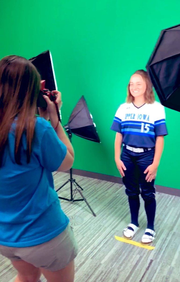 UIU_Softball's tweet photo. 📸Media Day ✔️ https://t.co/vQGoXqOXlR