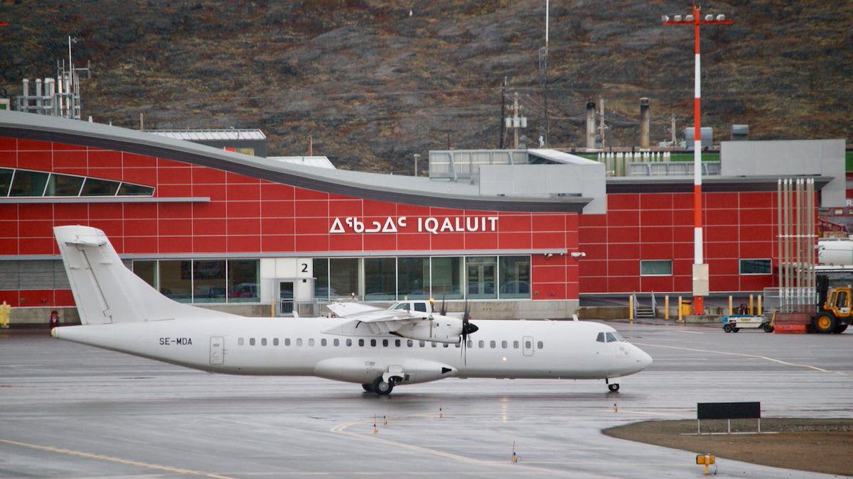 FrankReardon1's tweet photo. Arrived in #Iqaluit #Nunavut today 🇩🇰 Danish Air Transport @ATRaircraft #AT72 #SEMDA SN: 778 on SEP.11.2019 #YFBSpotters #DAT On its way home after being in Port of Spain for the summer on a wet-lease with Caribbean Airlines 🇧🇶 https://t.co/sfQutf0wZf
