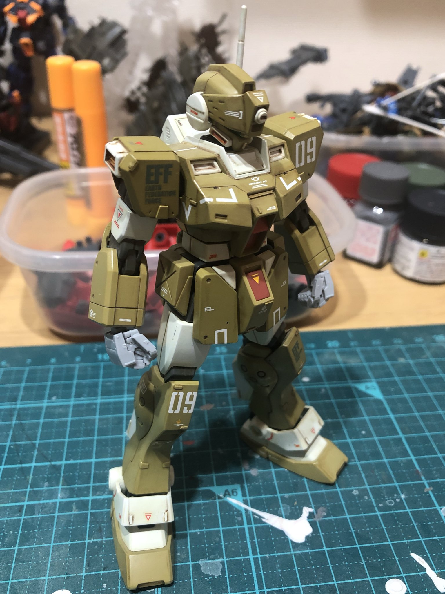 ろん 40代のおっさんの願い 早く帰ってガンプラ作りたい 昨日いろいろ失敗したとこ直したい ガンプラ ガンダム Gunpla Gundam T Co Rnvh9ilftj Twitter