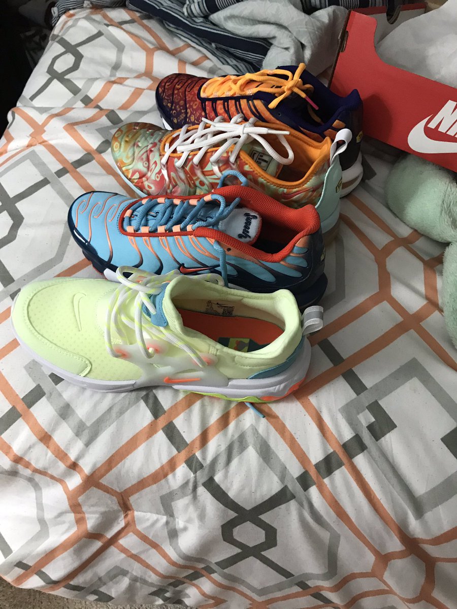 KawaunaH's tweet photo. Clean mom season. See this is what happens when your child want a new pair of shoes every week momma has to keep up 😩#princessIyana #sheready #23 #Bwright #Blackmanpride @wendi_scott35 @lbanks1983 @imoore_23 @1st_blackpope @TeamBWright1 https://t.co/3lobHSt6R6