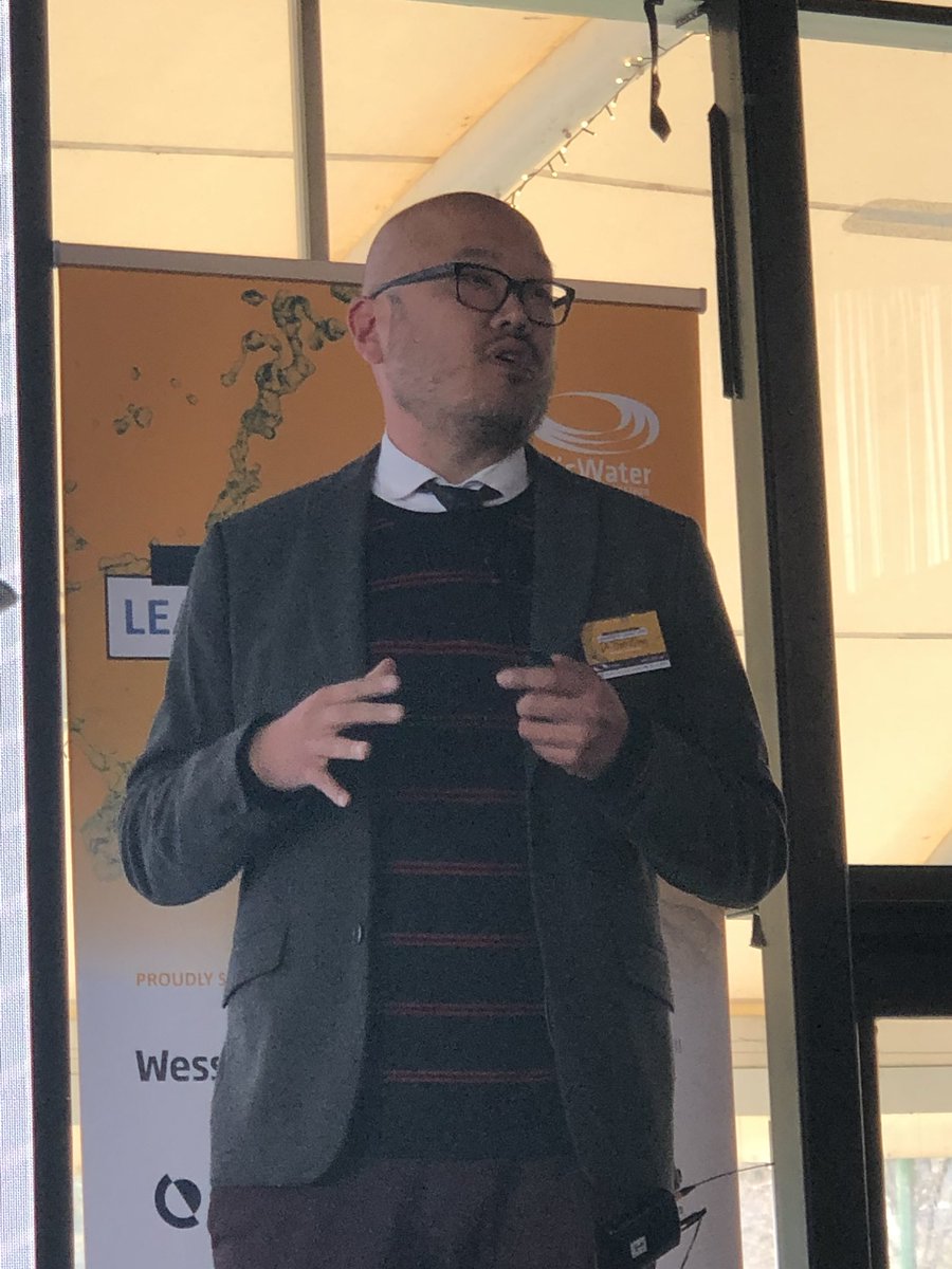 VicWater_'s tweet photo. Dr Bob Wong is presenting on the small #changes in the #environment and the huge #impacts that can result
#LL2035 https://t.co/IkPghn9l2f