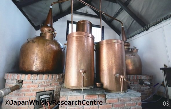 _whiskygalore's tweet photo. ウイスキーガロアVol.16では、今年5月に取材したアイリッシュウイスキー蒸留所の最新情報をご紹介。紹介するのは、レイデモンエステート、エクリンヴィル、キルオーウェン、パワーズコート、ダブリンリバティーズ、ランベイ。ホットな話題が満載です!#RADEMONESTATE #ECHLINVILLE #KILLOWEN https://t.co/oSV8L06iqC