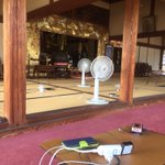 千葉県鴨川市横渚579 神蔵寺の本堂を開放していますので、携帯電話の充電、お手洗いどうぞご自由に使って下さい!