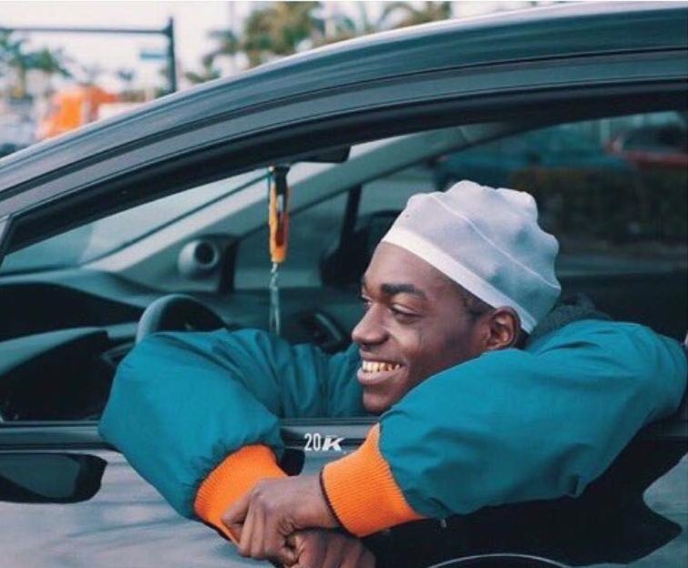 Pastor__West's tweet photo. When you pull up on her and she come out the house on time, looking good, and ready for church. https://t.co/DjZNGZnP5P