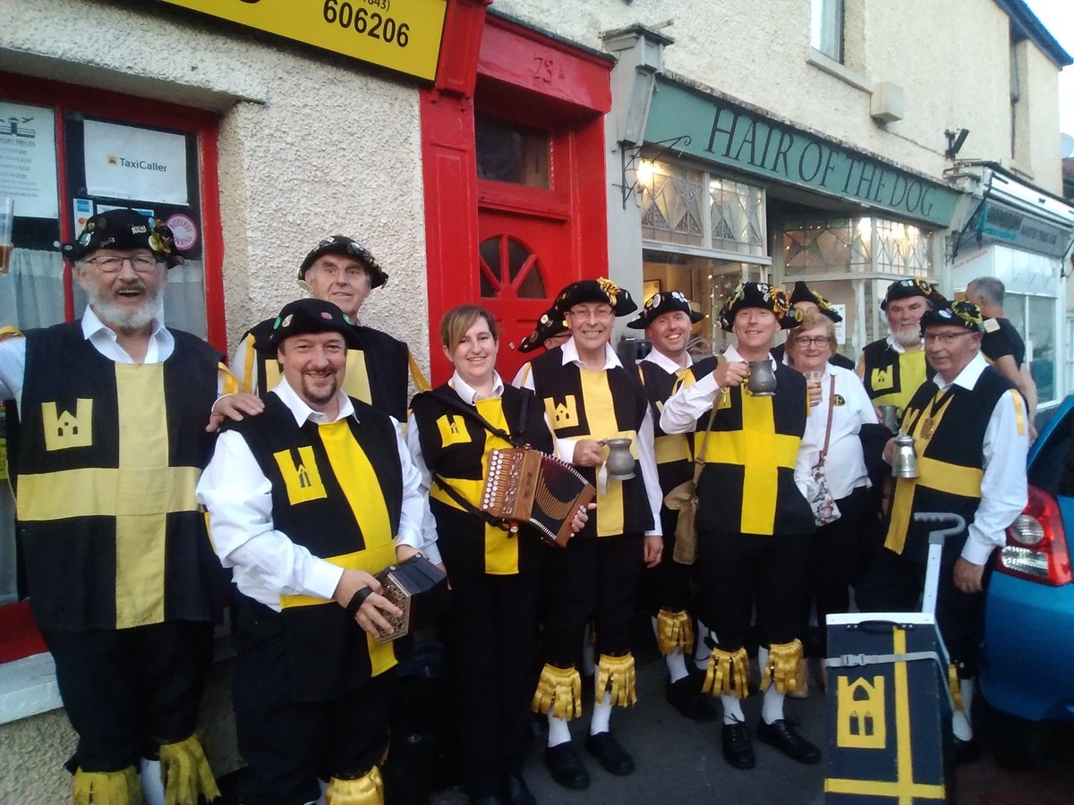 Wantsum Morris Men danced at <a href="/HairOfTheDogPub/">Hair Of The Dog</a> this evening to promote Hop Hoodening Ale and the festival. Thank you Gary and Julie for your wonderful hospitality and to everyone who came along to watch. A great way to start the celebrations! #hophoodening