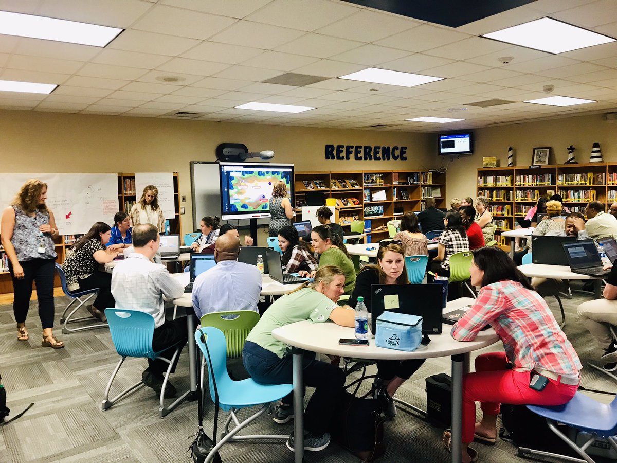 cdrosey1's tweet image. Teachers @EastUnionMS_NC learned about their coaches in a cool, fun, and innovative way!!! #OnAMission #WeHadFun @loripeyton @HealyLaurel @AGHoulihan @UCPS_ICTeam @middlemath628 @RebeccaShoniker and Kriessler #TeamUCPS