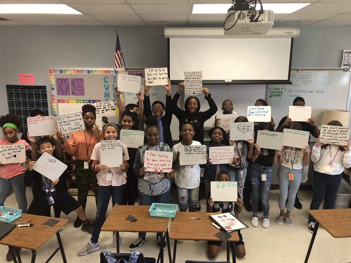 Notes to the families who lost loved ones on 9/11. They wrote some really sweet messages! #pridetime #LISDCulture <a href="/CreekValleyMS/">Creek Valley Middle School</a>