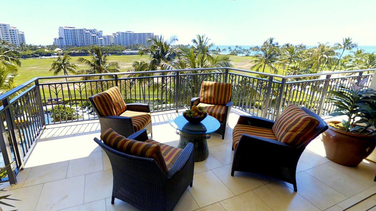 bookdirect's tweet photo. RT @OlaProperties: https://t.co/L0wn2jjhfP
Spectacular Ocean View as well as Pool Side View. Beautiful 2 Bedroom 2 Bath Villa in a Gated Community.
👨👩👧👦Sleeps 6
🛏2 Bed
🛁2 Bath
#KoOlina #BookDirect #OlaProperties #OahuLife #VacationRental #OCeanV… https://t.co/iHW64B1KHs