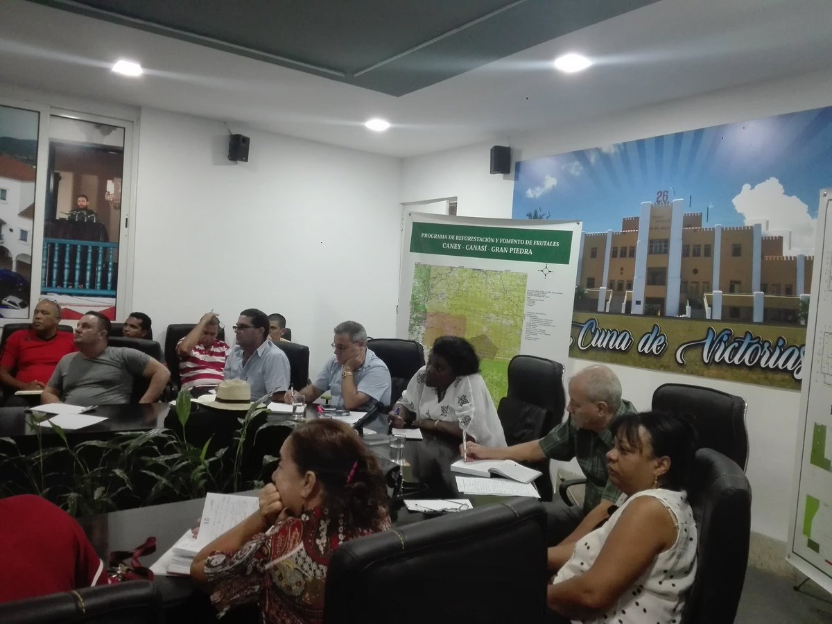 Ratificamos desde #SantiagoDeCuba apoyo a las decisiones adoptadas ante esta situación coyuntural. #SomosCuba y #PensamosComoPaís