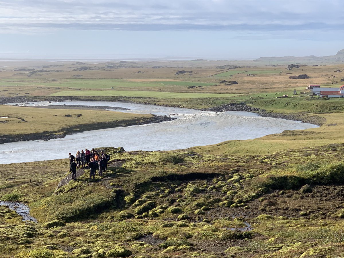livunigeog's tweet photo. Final year @livunigeog students reccie day at Skalafellsjokull, more epic scenery, glacial retreat/advances, chronology, landforms, climate change, glacial hydrology.... #somethingforall https://t.co/1Tek99AGsu