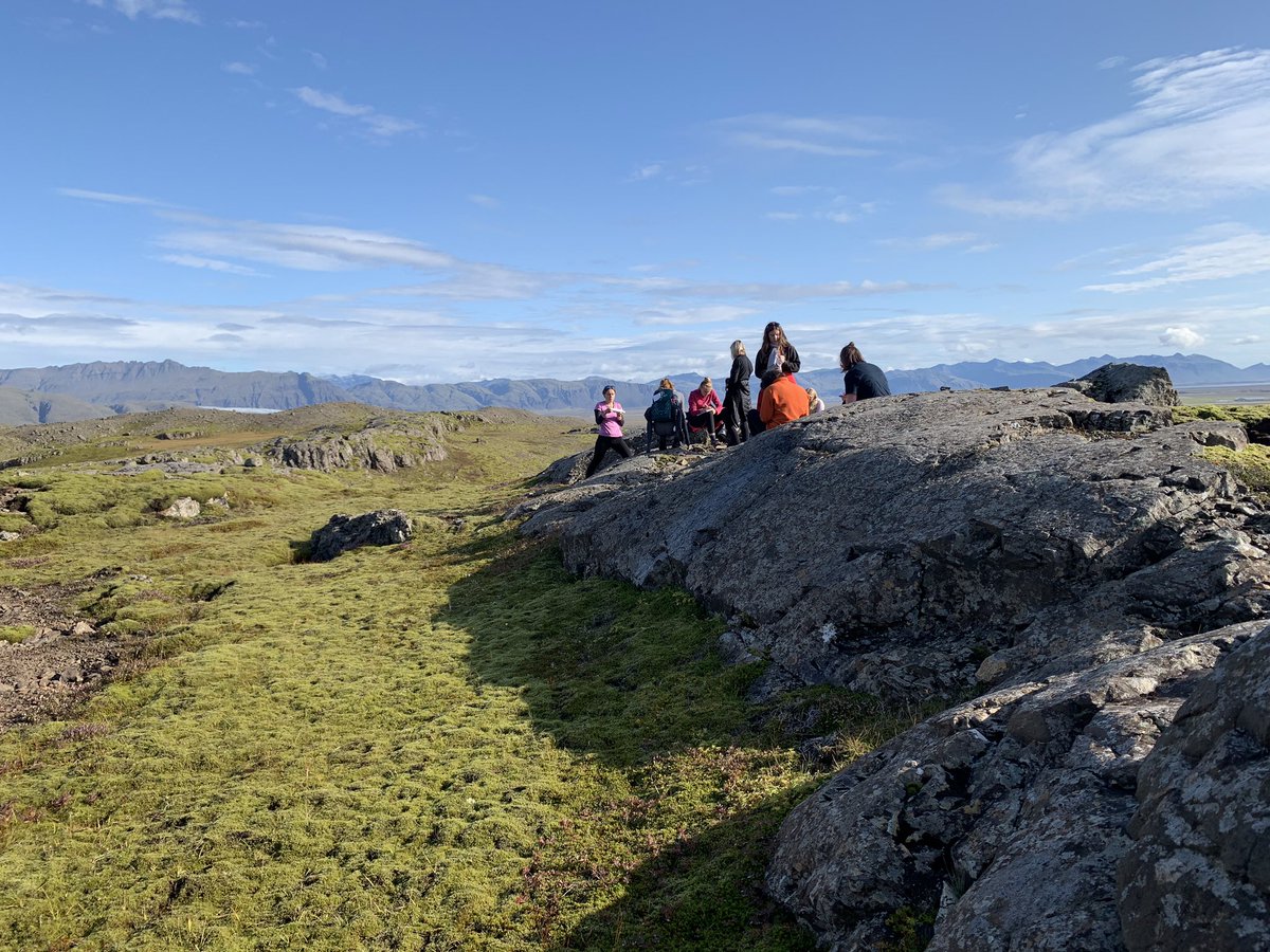 livunigeog's tweet photo. Final year @livunigeog students reccie day at Skalafellsjokull, more epic scenery, glacial retreat/advances, chronology, landforms, climate change, glacial hydrology.... #somethingforall https://t.co/1Tek99AGsu