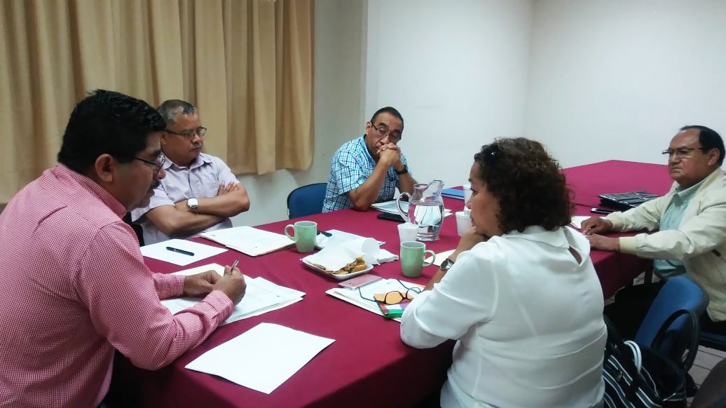 RAN_Nacional's tweet photo. Cuarta Sesión de la #MesaAgraria #Guerrero para dar seguimiento a conflictos agrarios. Se programó audiencia del ejido Poza Verde, municipio de San Luis Acatlán. Se ingresó a #COSOMER el conflicto Metlatonoc y Jicayán.
@SEDATU_mx @PAgraria @FIFONAFE_MX
@Gob_Guerrero https://t.co/yMAxUfzvBA
