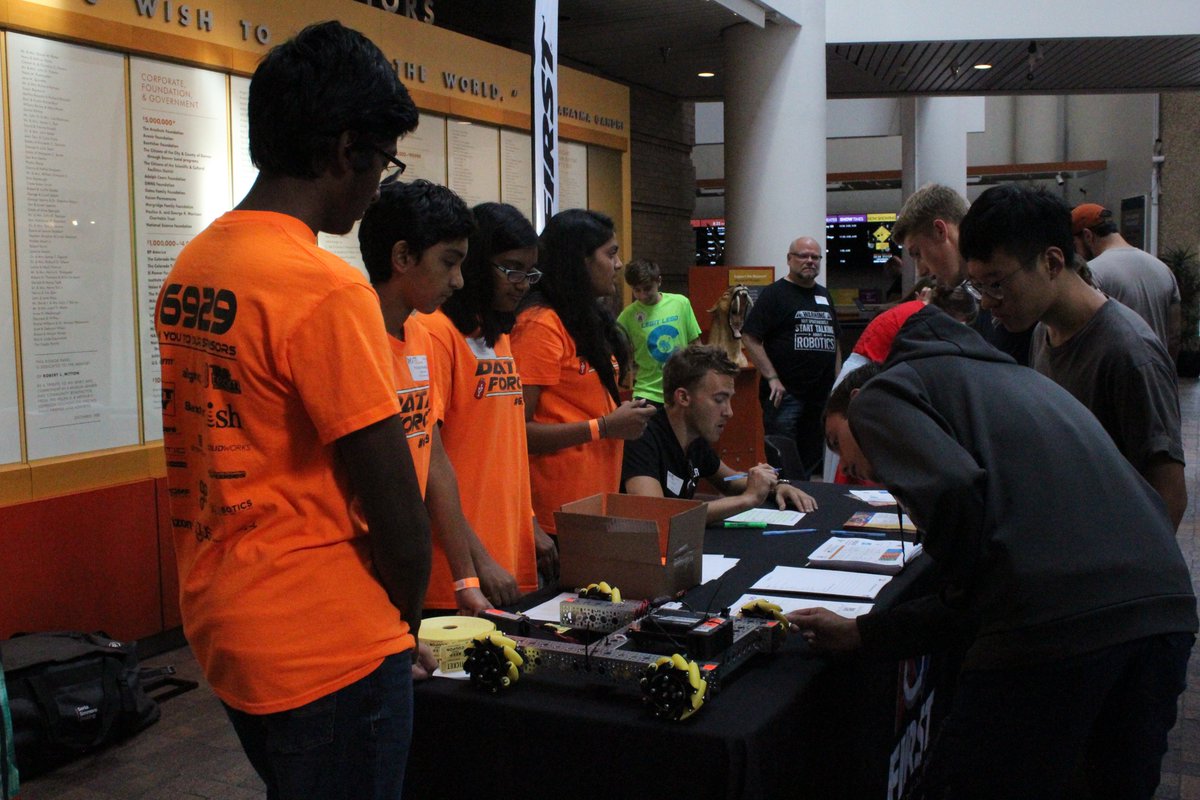 Data Force tweet media