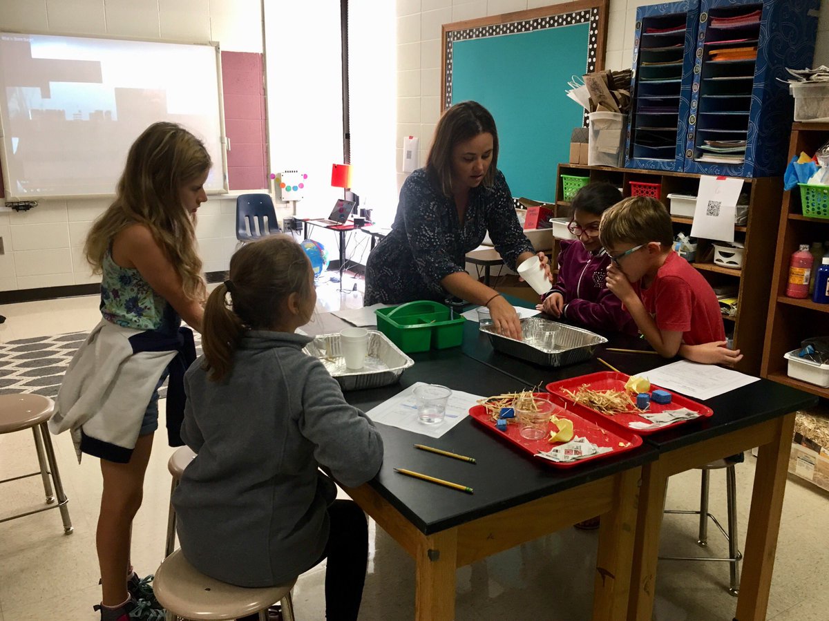 Laura Casey Mountain Road Elementary Graciously Hosted Us To Share Both Their Stem Lab And Blended Learning What Amazing Instruction Happening There Hasty Huskies Cherokeeschools Mrescougars Jurnack1 Drkarendavisils Kellygilstrap01
