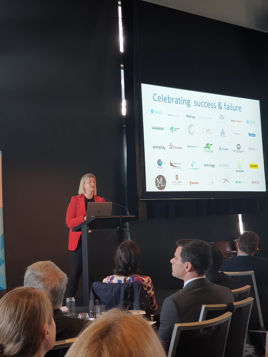 jhutch007's tweet photo. Sally-Anne Williams of @CicadaInnov making the case for the tech transfer community to tell more of our #deeptech success stories and the positive impact we are having on the world at #kca2019 @KCALtd https://t.co/uj0aQbYpRz