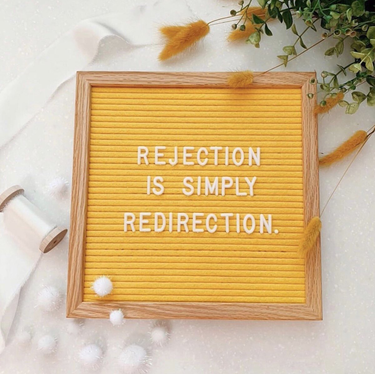 wearehappyplace (@wearehappyplace) on Twitter photo Keeping an optimistic perspective. ☺️ Words by <a href="/abeautifulmess/">Elsie and Emma</a> via reesewitherspoon #CaptureYourHappy Keeping an optimistic perspective. ☺️ Words by <a href="/abeautifulmess/">Elsie and Emma</a> via reesewitherspoon #CaptureYourHappy