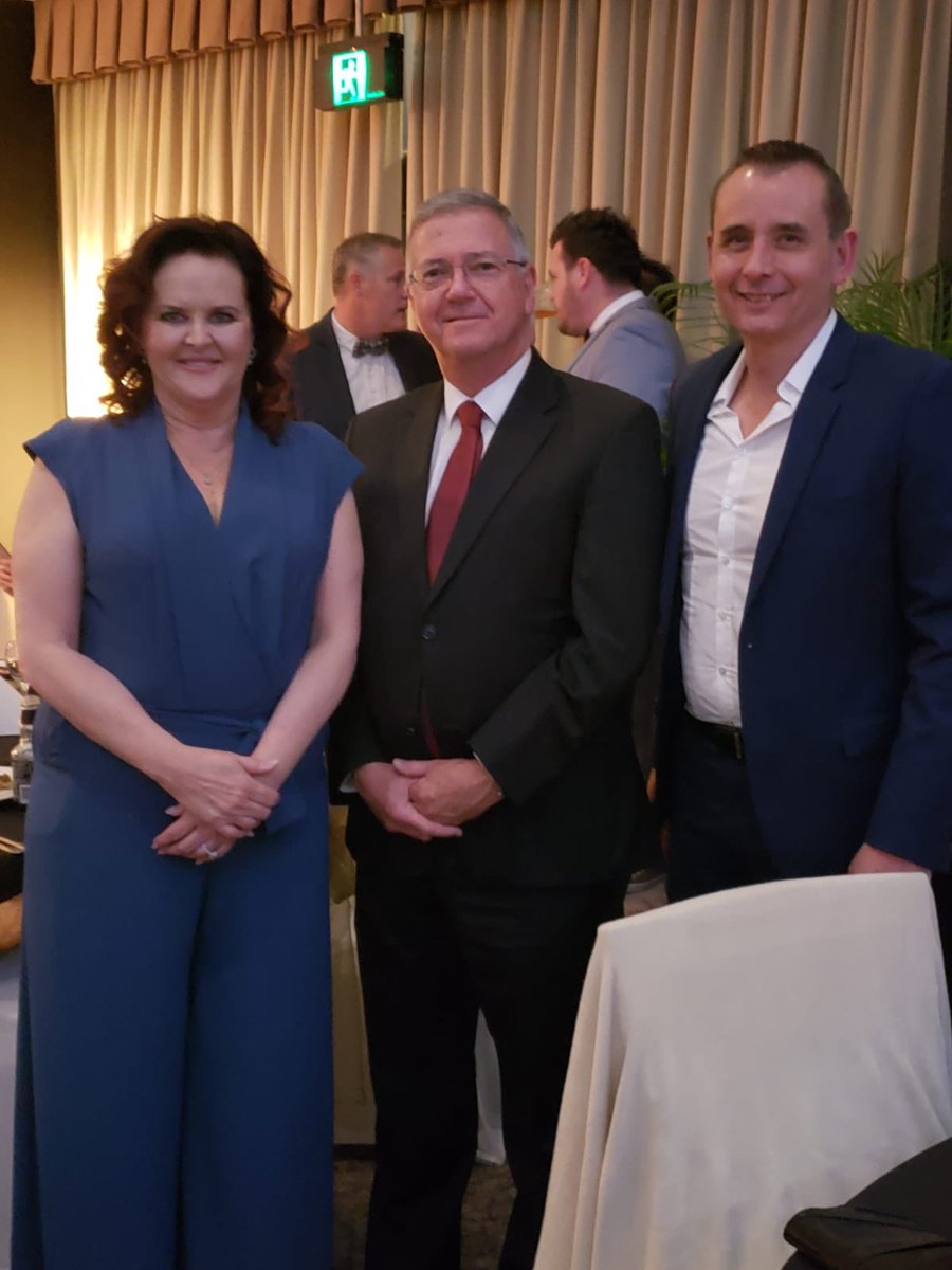 CEM_Hudson's tweet photo. #ROCKforROC great org. shining light on #RareOvarianCancers &amp; giving hope by putting on a fab night in #Shellharbour to raise much needed funds for #research. #Superhero Dr @SimonChuster was there to talk about his research &amp; the work he leads. #medicalresearch #savinglives
#GCT https://t.co/9G23zjgKrp