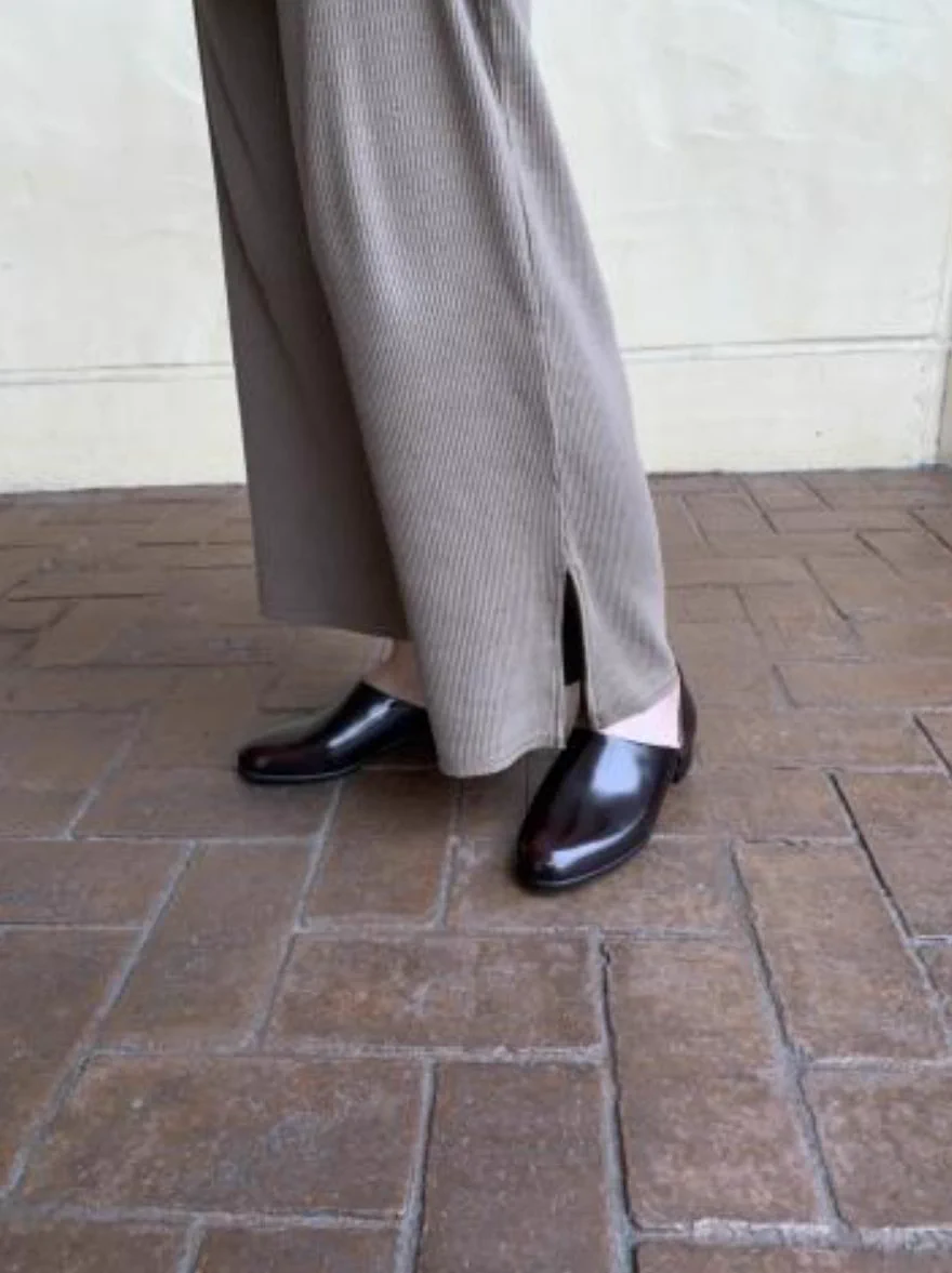 パンプスに疲れた通勤女子はHARUTAのスポックシューズはいかが？