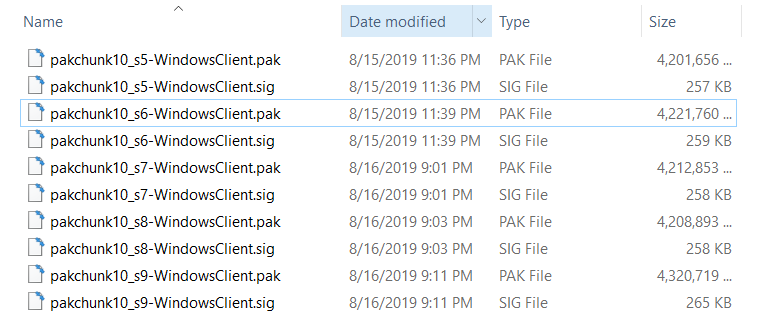 lolhoo_'s tweet photo. can someone tell me why these pak files are so large. literally fortnite takes up so much space on my C drive. someone fill me in pls @FortniteGame https://t.co/XFTbHMRfSe