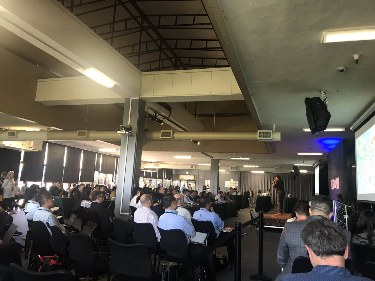 alexfe15's tweet image. .@1World_Online Team going strong at the @PlugandPlayTC #FocusWeek meeting top brands in various verticals, looking for innovative solutions, creating real traction
