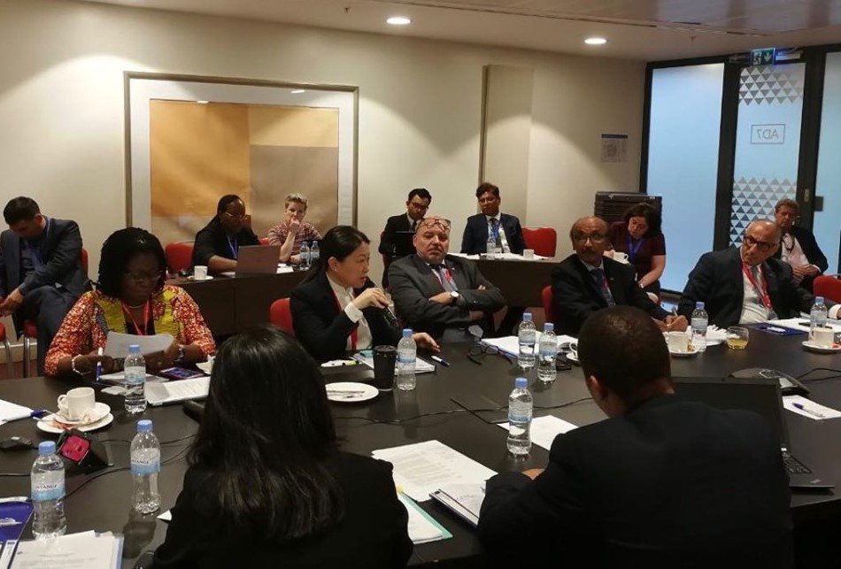 Сайхан мэдээ ирлээ. Дэлхийн санхүүгийн хүртээмжийн нийгэмлэгийн (Alliance for Financial Inclusion, AFI) Захирлуудын зөвлөлд Санхүүгийн зохицуулах хорооны дарга, доктор С.Даваасүрэн дахин сонгогдов.
 frc.mn/news/3003