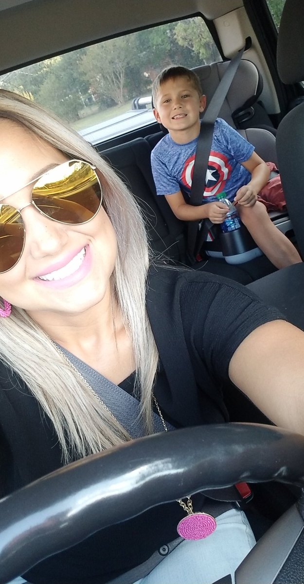britt_mayo1991's tweet photo. #selfie #myplus1 https://t.co/Xwjqbceyib